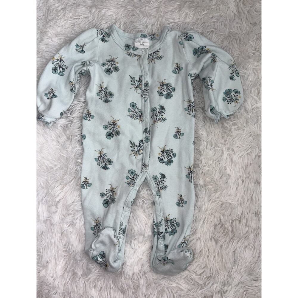 Laura Ashley Baby Girl 3/6 Mo. One Pc Floral Snap Footie. Adorable, Soft